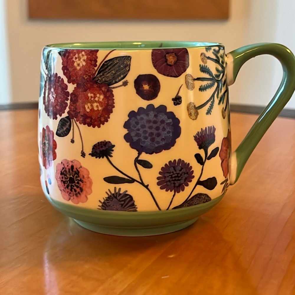 Pretty floral coffee mug